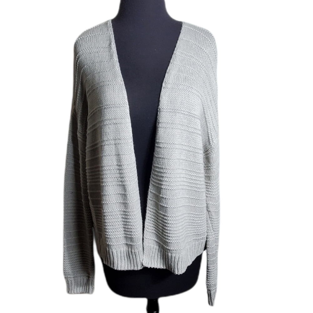 Universal Thread Drop Shoulder Gray Open Front Ca… - image 1